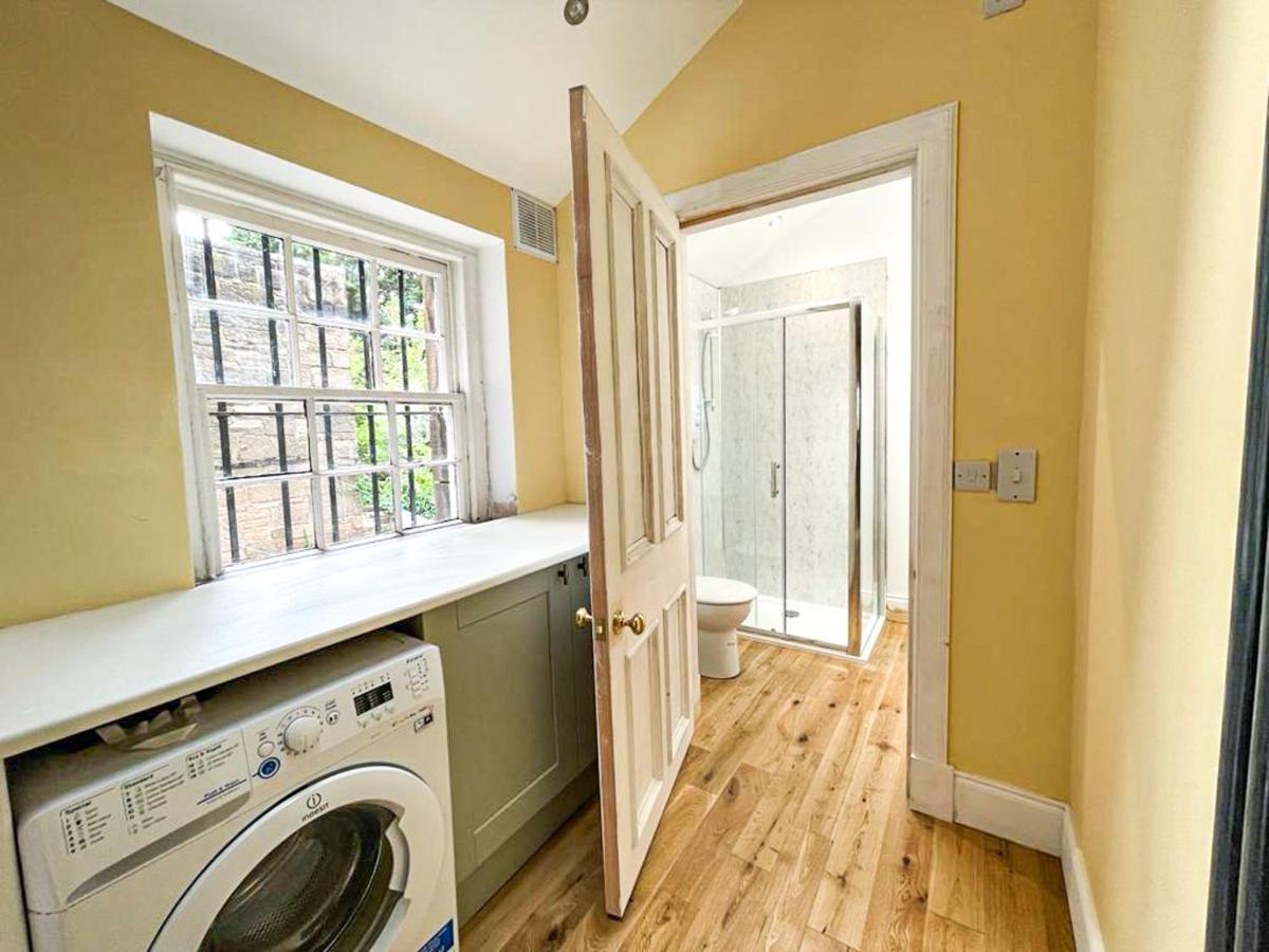 Remarkable 5Br Townhouse With Garden, Sleeps 12 Единбург Екстериор снимка